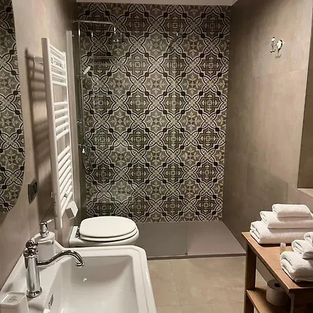 Arco Trinita 3* בארי