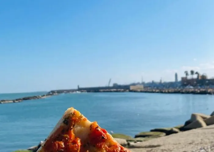 Arco Trinita 3* Bari