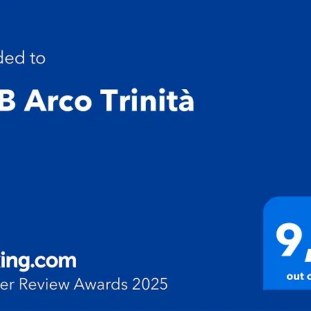 Arco Trinità Couette-café 3*