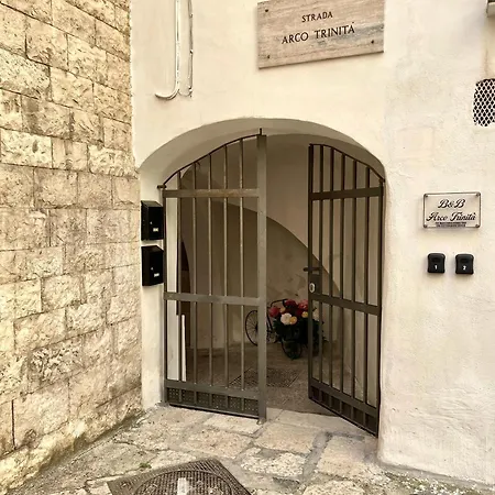Arco Trinita
