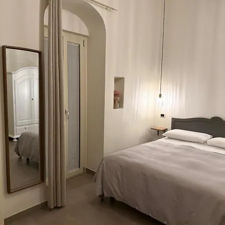 Arco Trinità Alojamento de Acomodação e Pequeno-almoço Bari