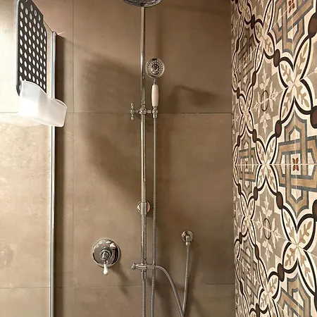 Arco Trinita 3*