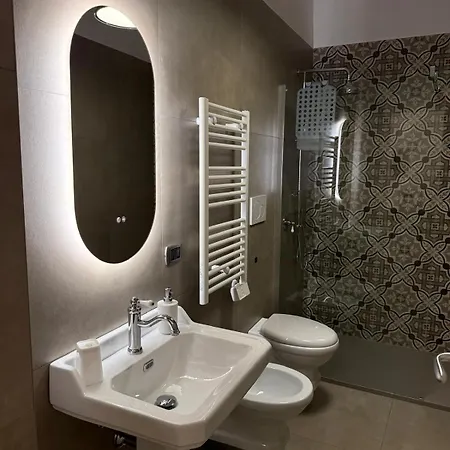 Alojamento de Acomodação e Pequeno-almoço Arco Trinità Bari