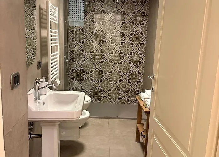 Arco Trinita 3* Bari